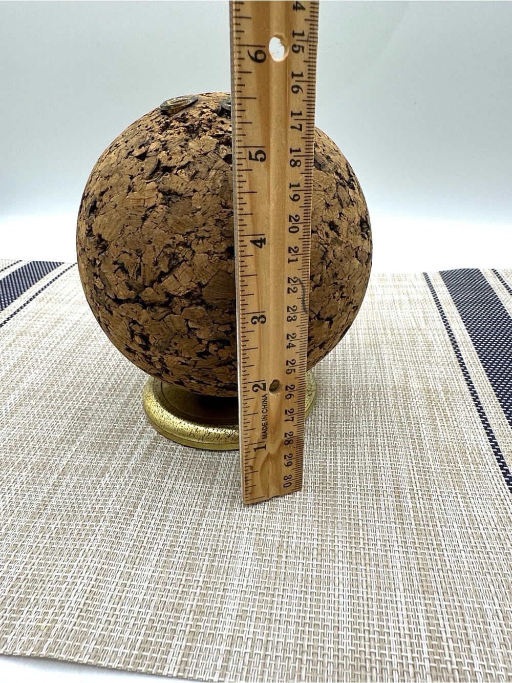 1970s Cork Pencil Globe - Picture 6 of 12